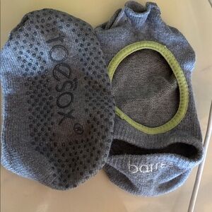 Barre3 Bellerina by ToeSox half toe grey barre Pilates grip socks